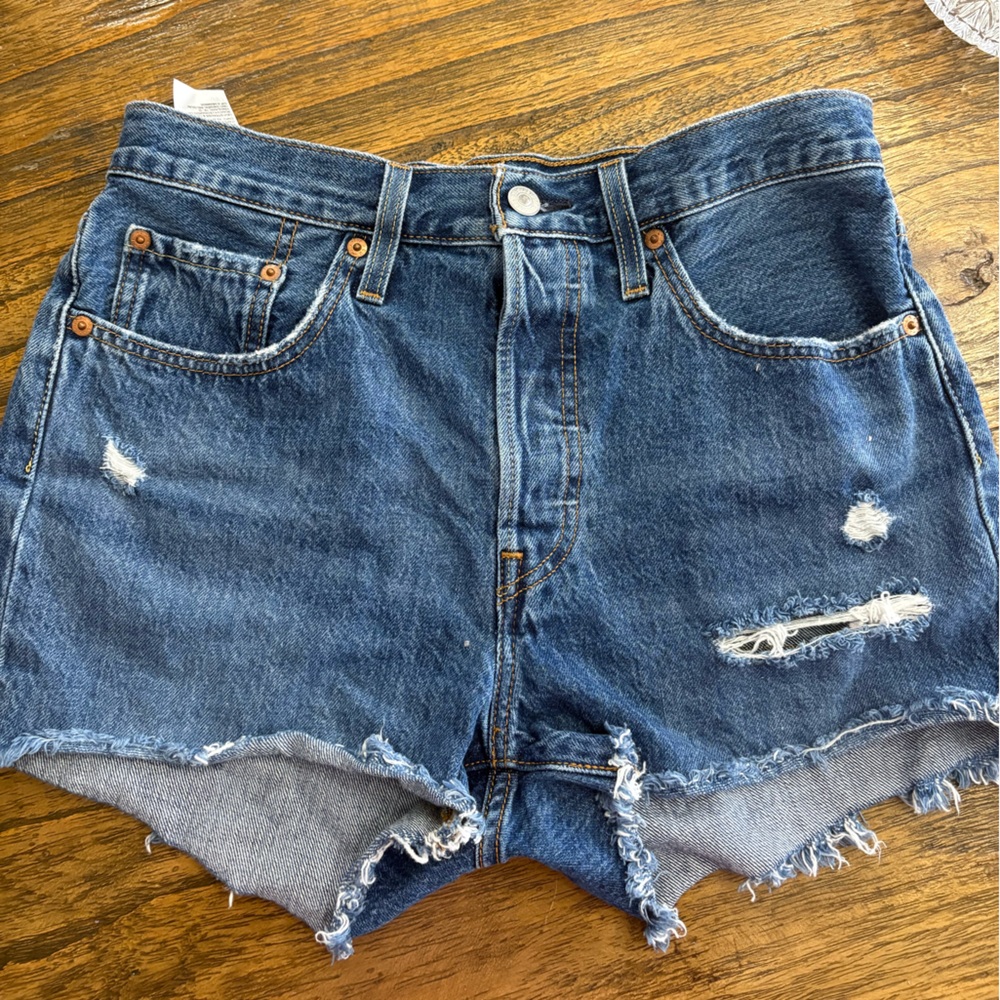 Levi’s Denim Distressed Women Shorts
